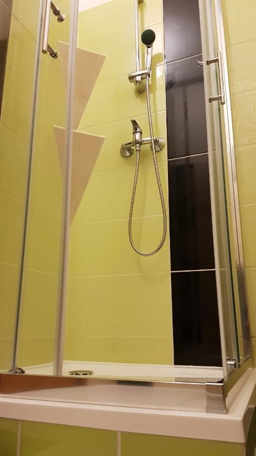 Aquarius Vendeghaz Hotel Сегед Екстериор снимка