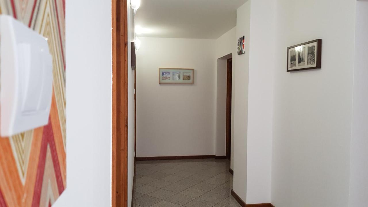 Aquarius Vendeghaz Hotel Сегед Екстериор снимка