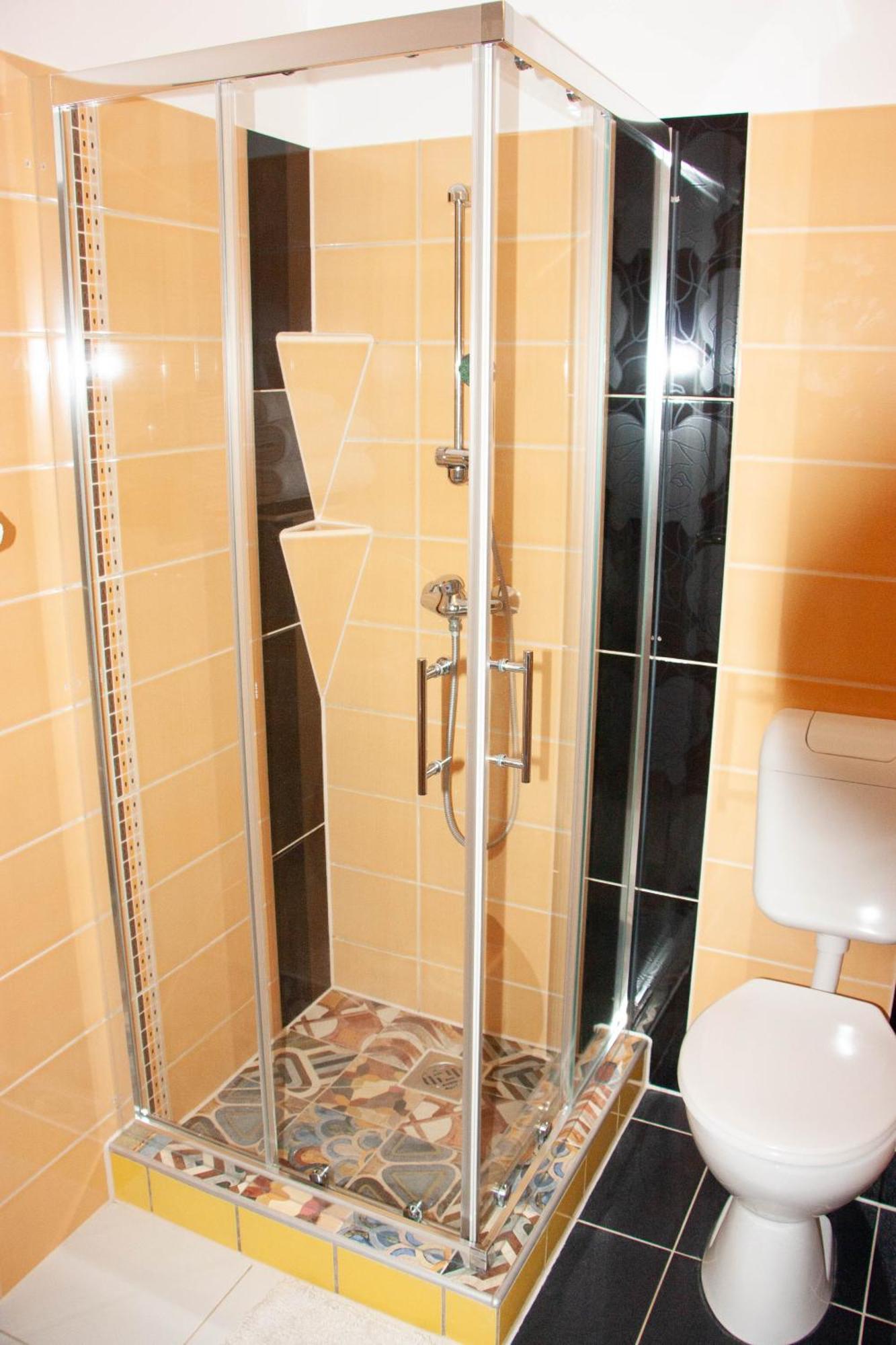 Aquarius Vendeghaz Hotel Сегед Екстериор снимка